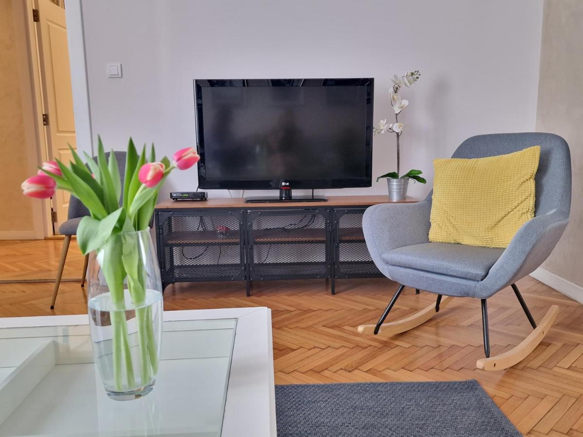 Urban Downtown Apartment Белград Екстер'єр фото